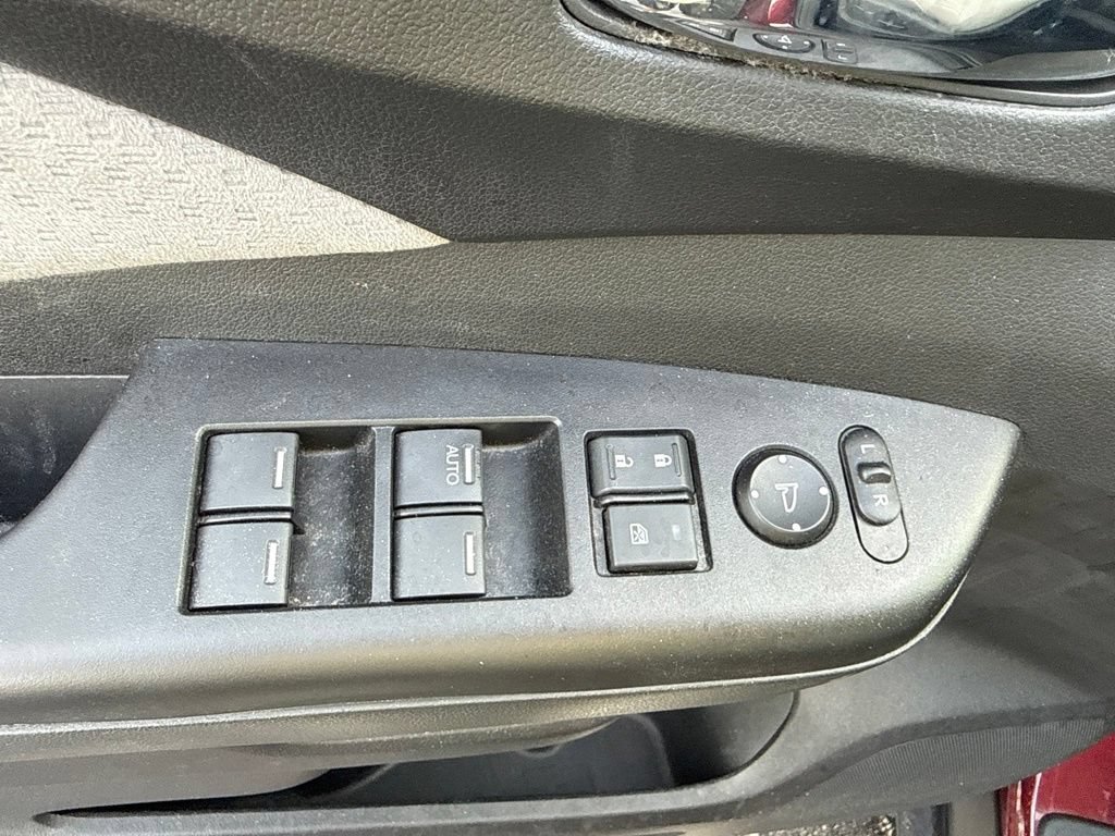 Used 2015 Honda CR-V EX image 17