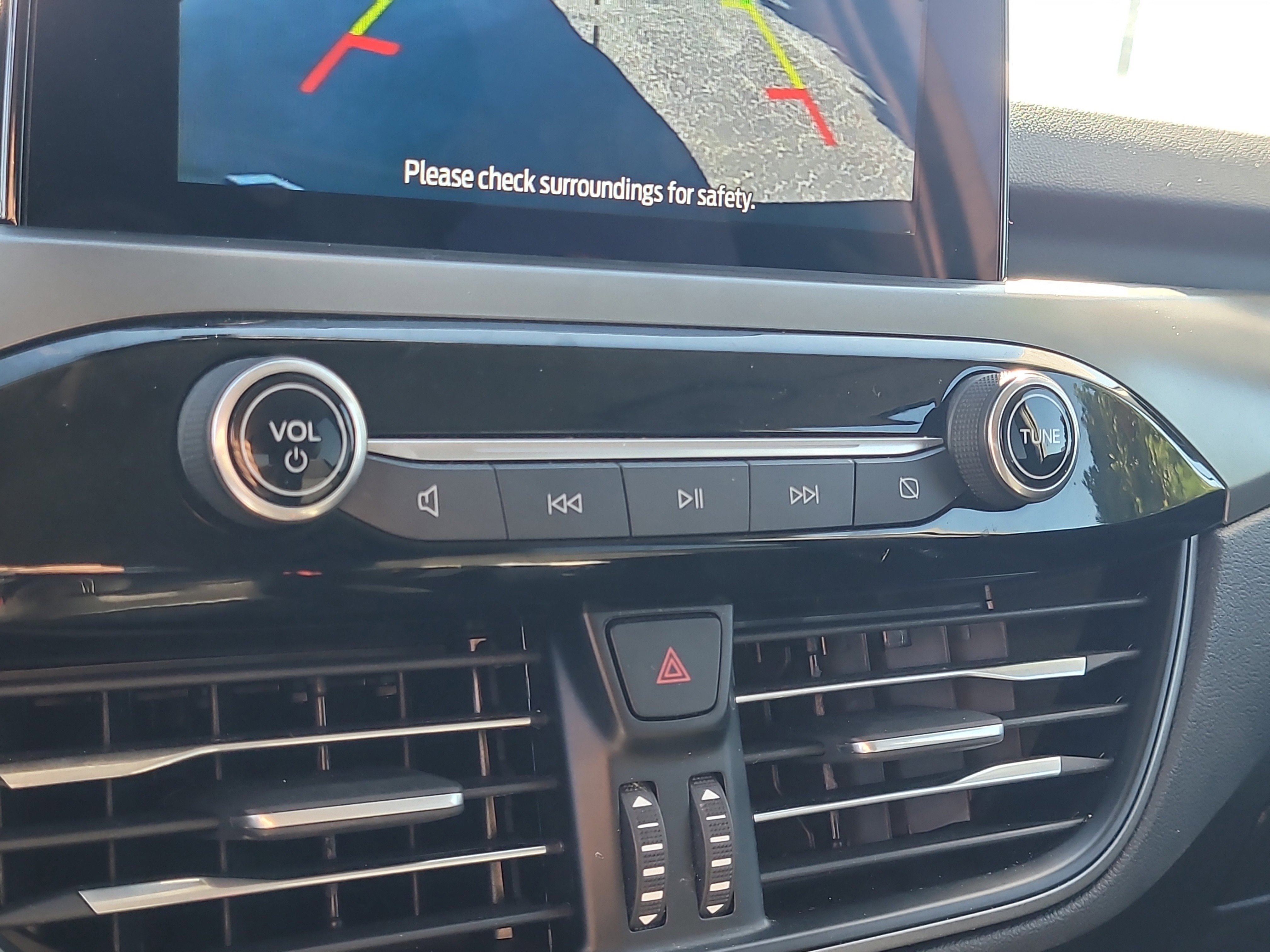 Used 2024 Ford Escape Active image 27