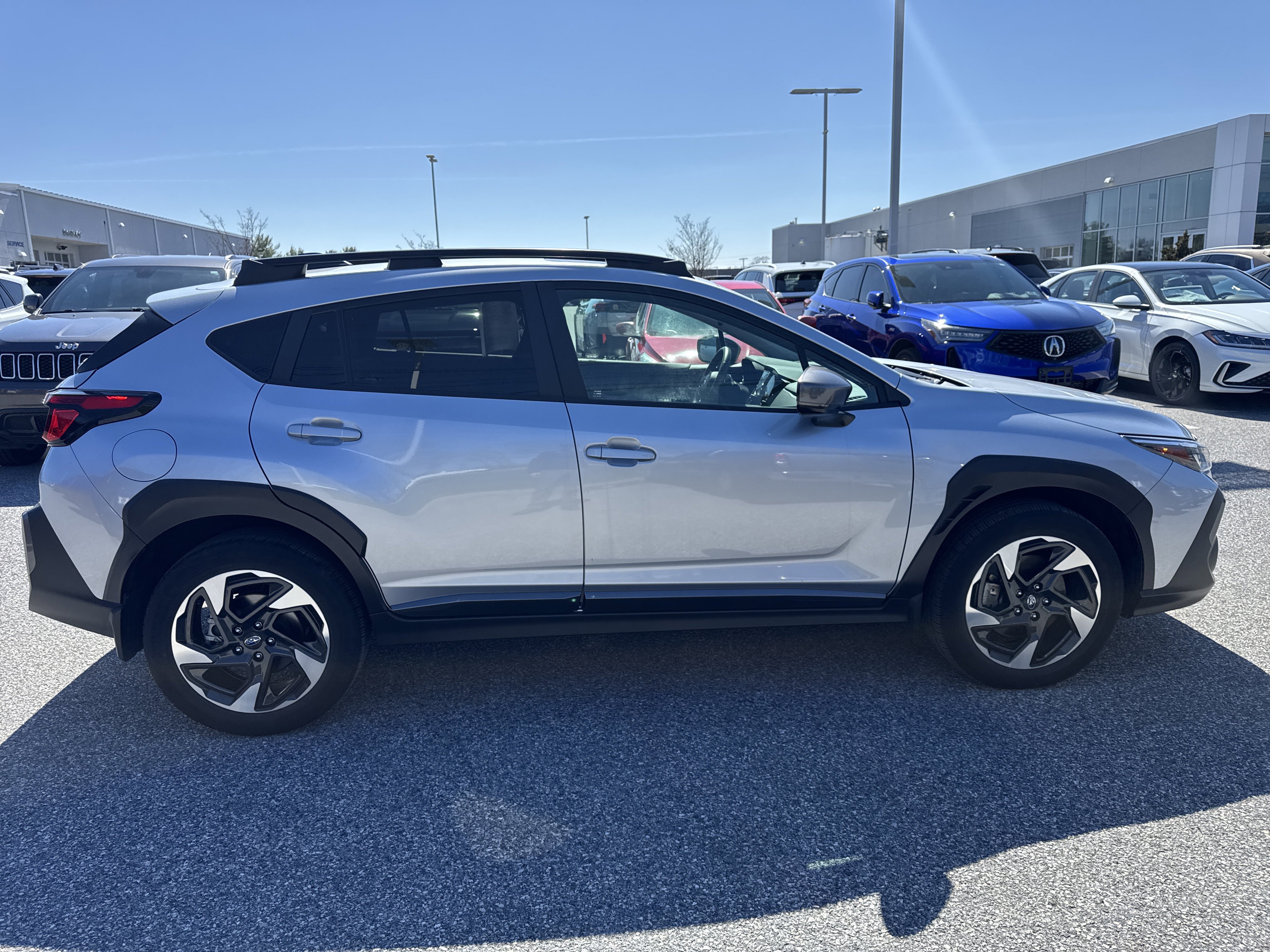 Used 2024 Subaru Crosstrek 2.5i Limited w/ Crosstrek Mirror Package AWD/4WD image 8