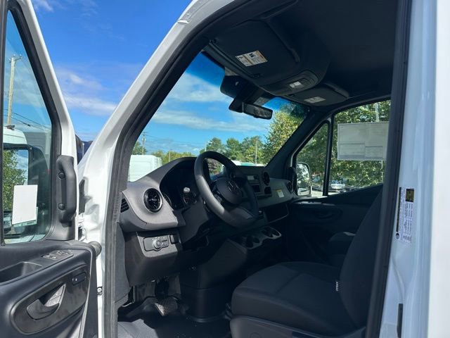 New 2025 Mercedes-Benz Sprinter 2500 image 13