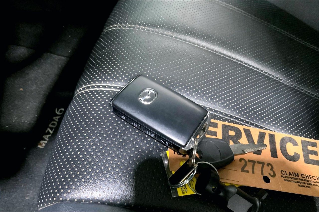Used 2021 MAZDA MAZDA6 Grand Touring FWD image 18