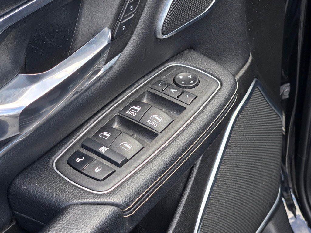 Used 2022 RAM 1500 Laramie AWD/4WD image 21