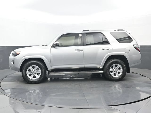Used 2022 Toyota 4Runner SR5 RWD image 23