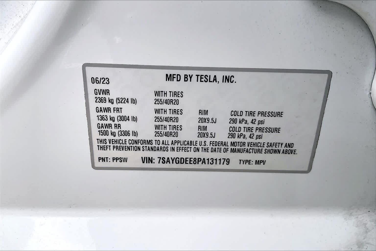 Used 2023 Tesla Model Y AWD image 32