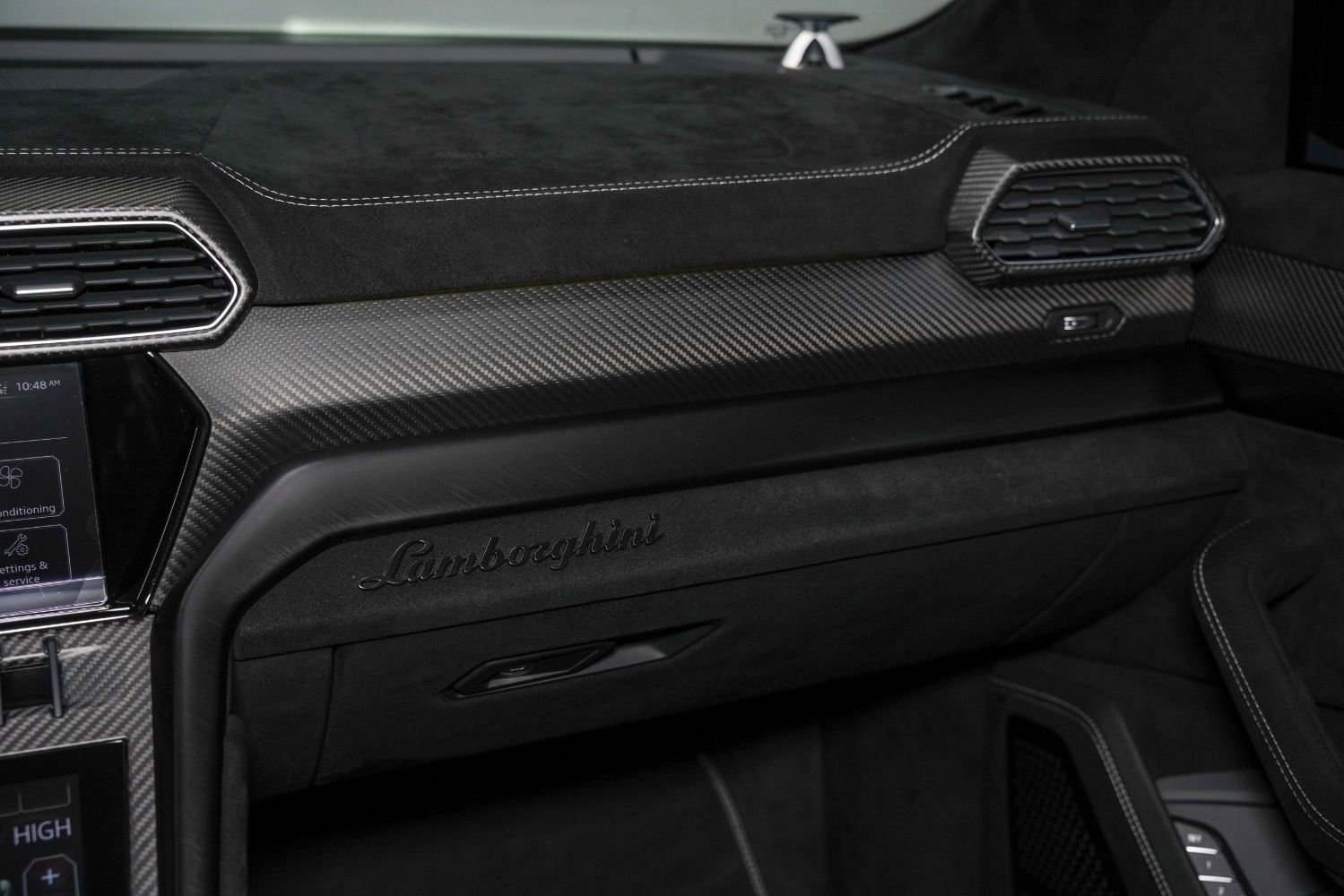 Used 2023 Lamborghini Urus Performante image 54