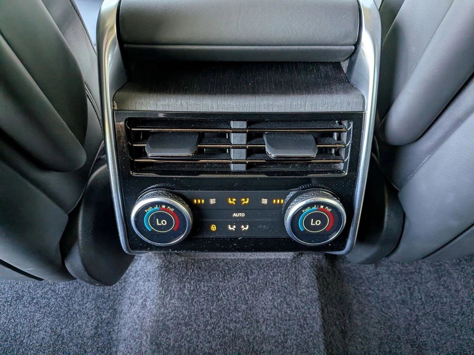 Certified 2023 Land Rover Range Rover SE AWD/4WD image 18