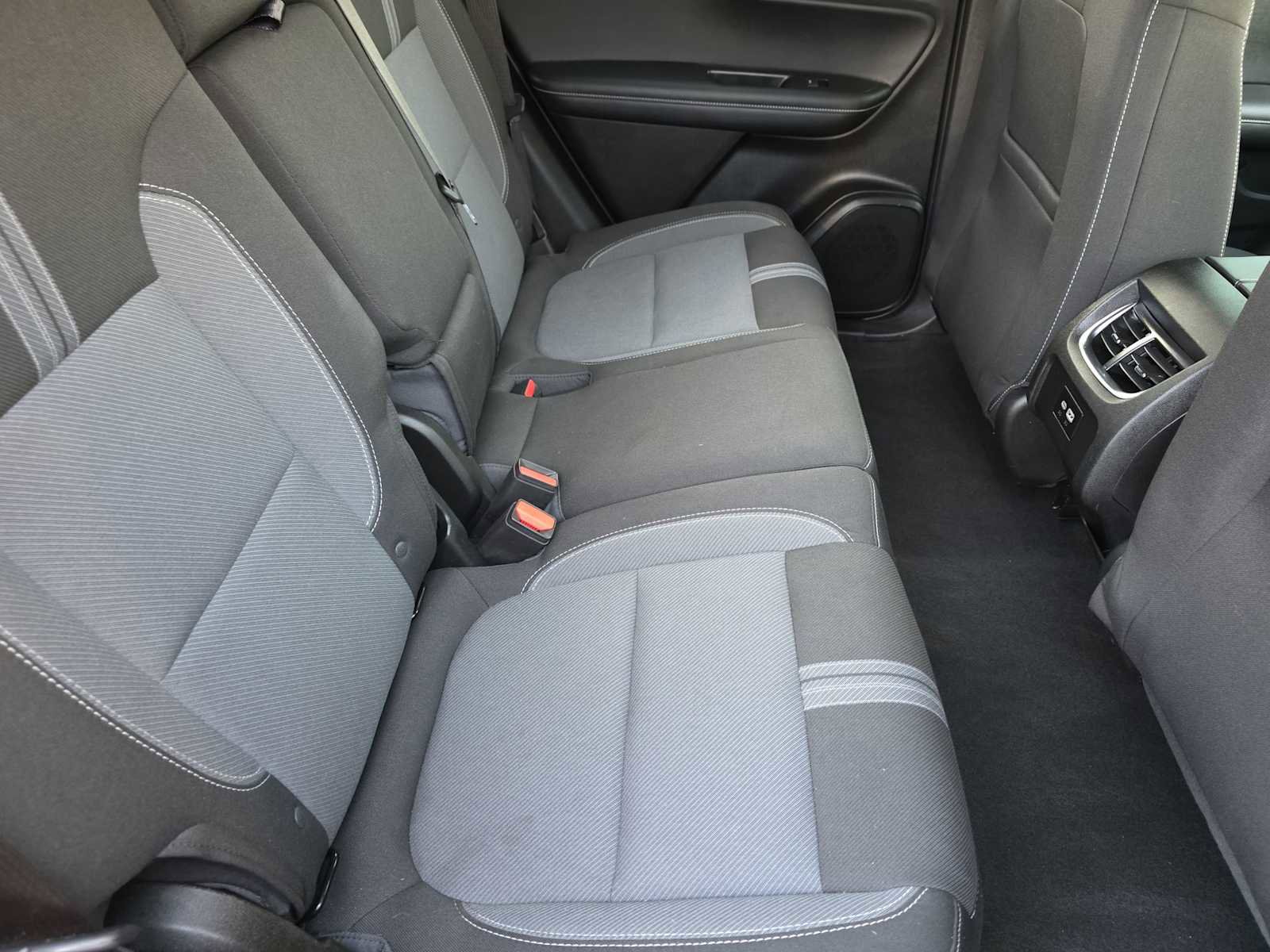 Used 2023 Chevrolet Blazer LT image 17