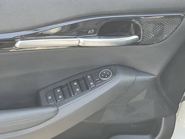 Used 2024 Kia Seltos S FWD image 16