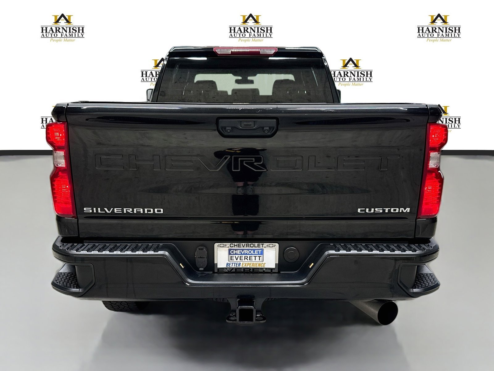 Used 2023 Chevrolet Silverado 2500 Custom w/ Custom Value Package AWD/4WD image 7