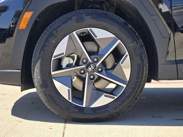 Certified 2025 Hyundai Tucson SEL image 11