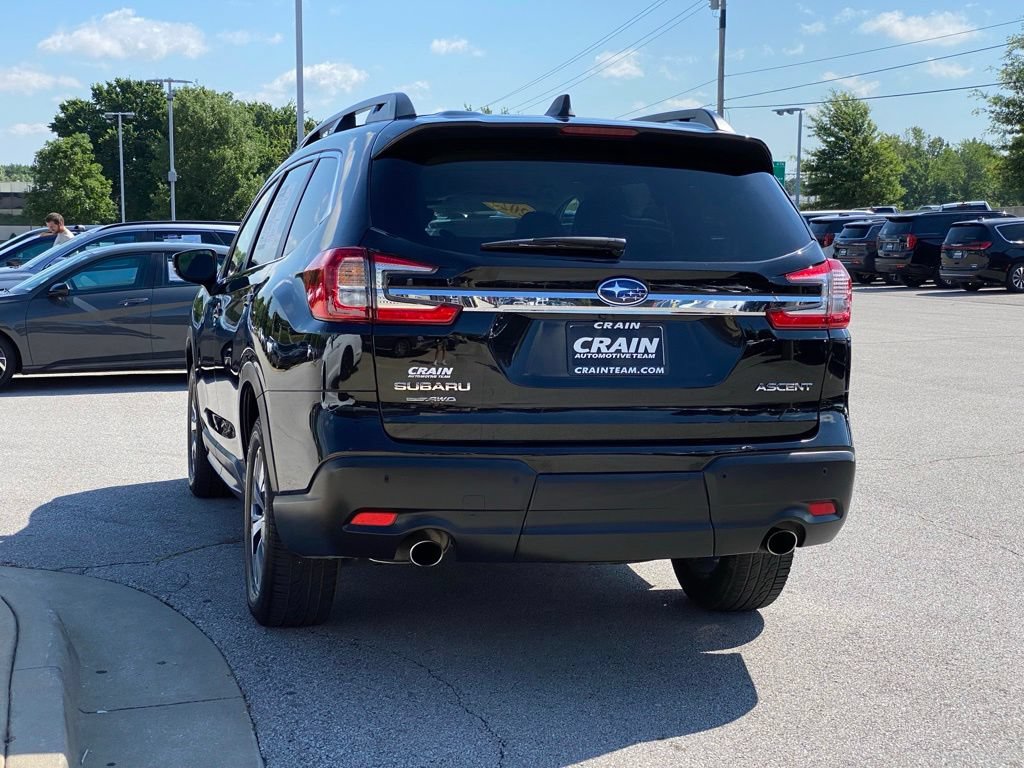 Used 2025 Subaru Ascent Premium AWD/4WD image 5