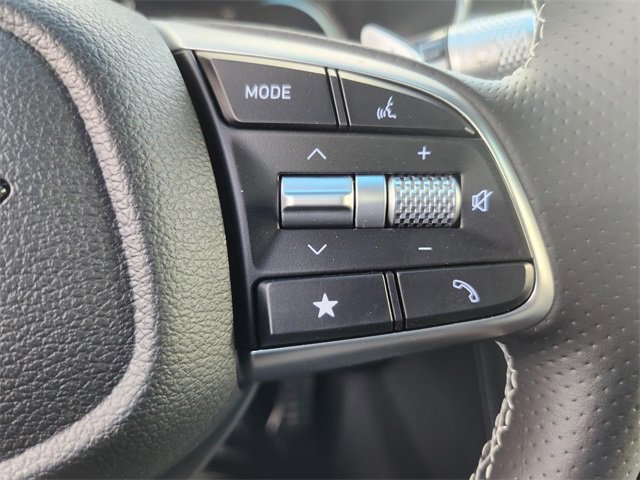 Used 2025 Genesis G70 3.3T Advanced image 8