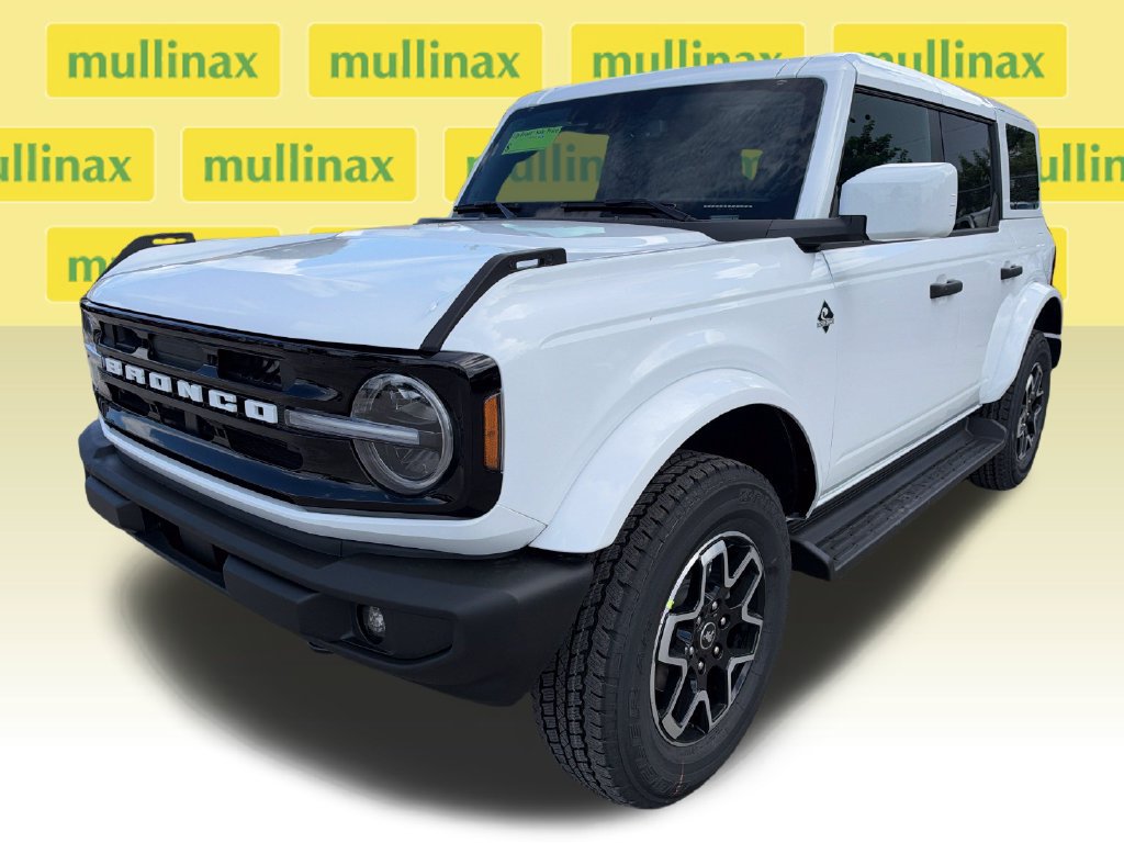 New 2026 Ford Bronco Outer Banks AWD/4WD image 17