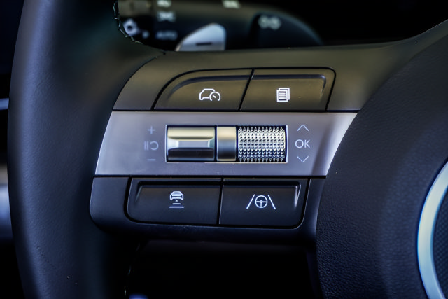 New 2026 Hyundai Kona SEL Premium FWD image 30