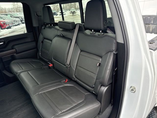 Used 2023 GMC Sierra 3500 Denali w/ Denali Ultimate Package image 33