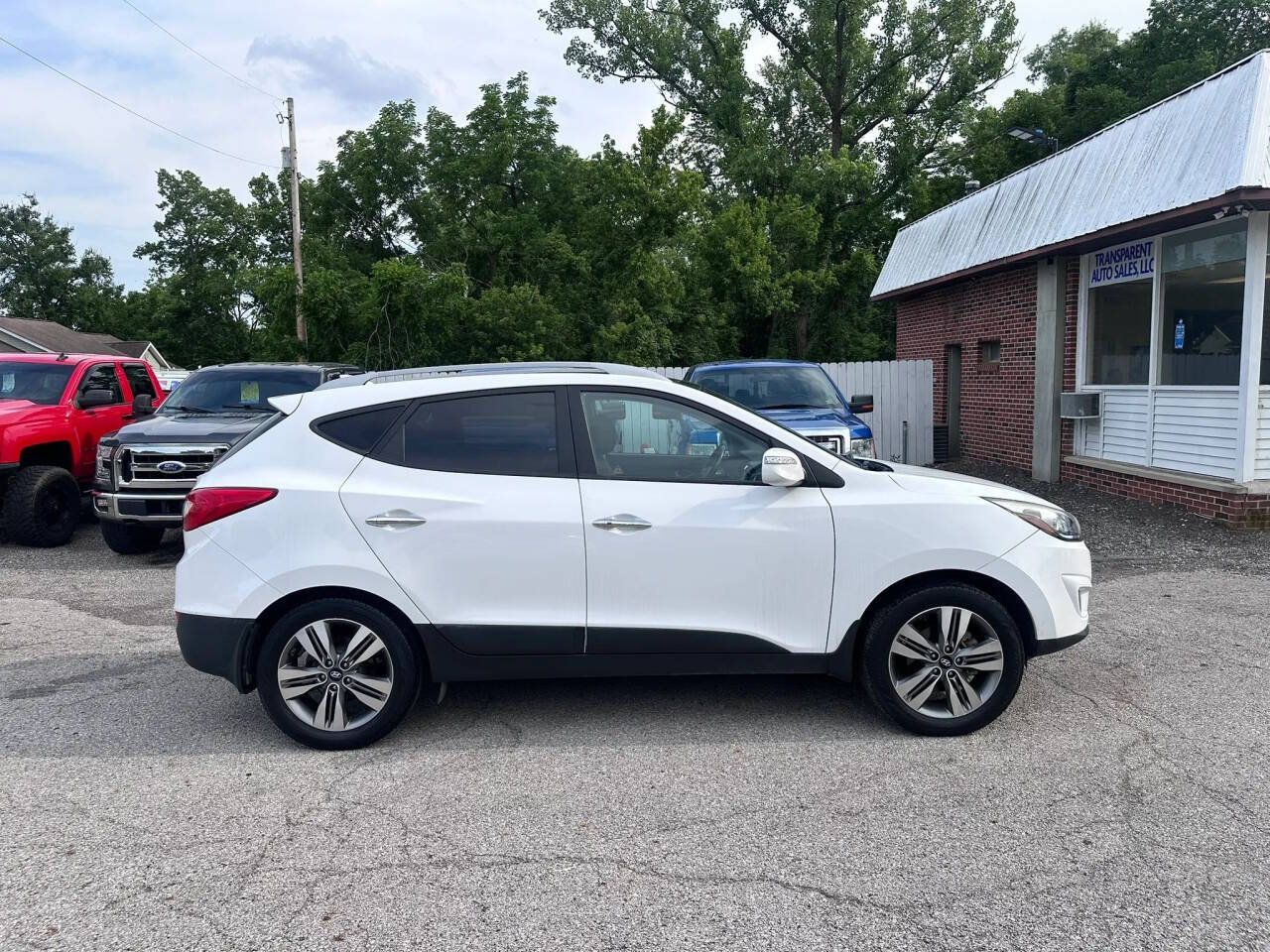 Used 2015 Hyundai Tucson Limited w/ Option Group 03 AWD/4WD image 4