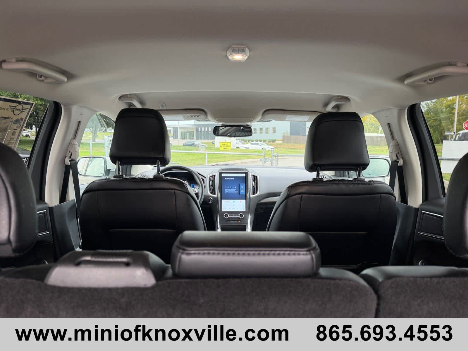 Used 2024 Ford Edge Titanium AWD/4WD image 19