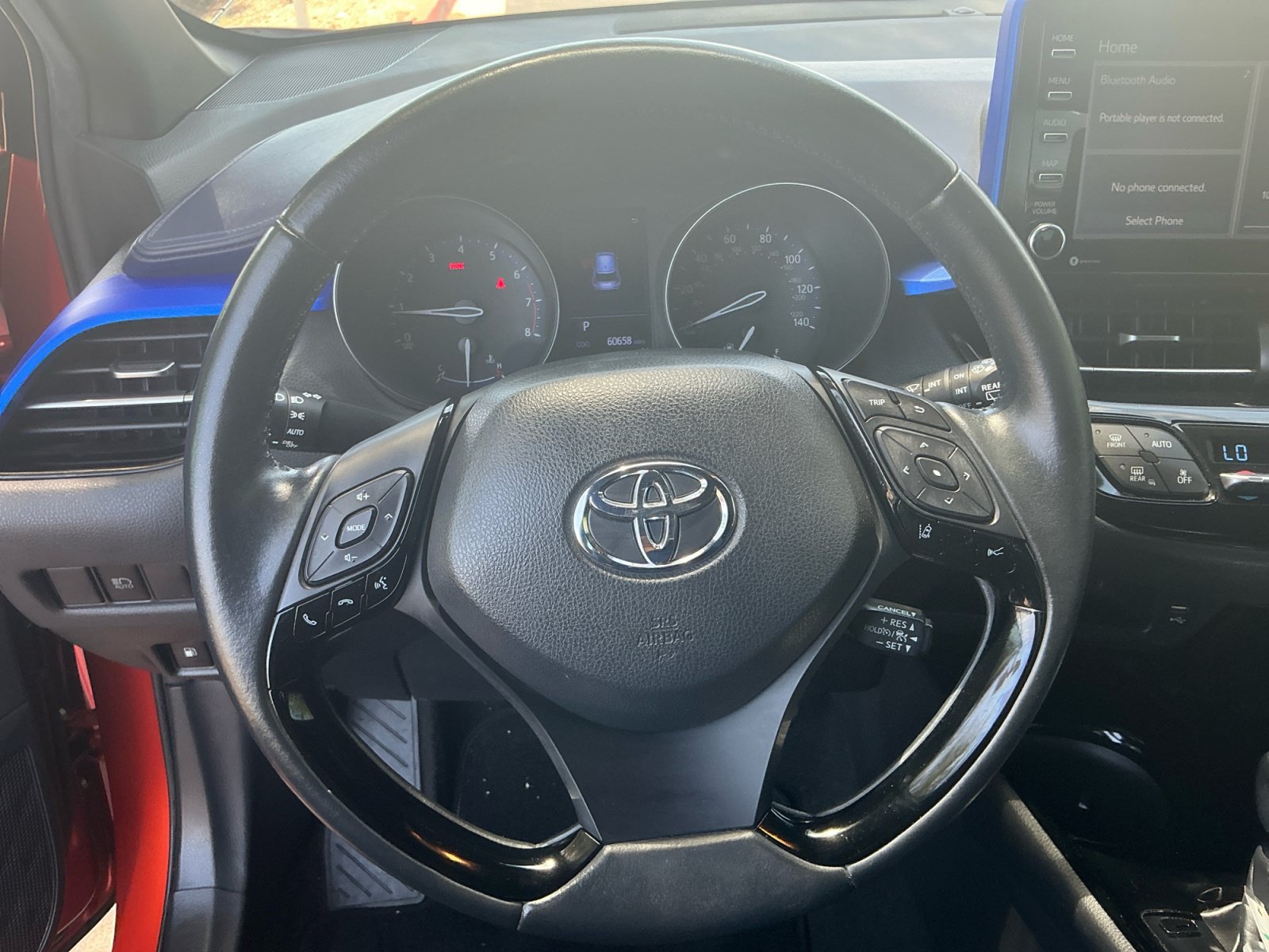 Certified 2020 Toyota C-HR XLE FWD image 9