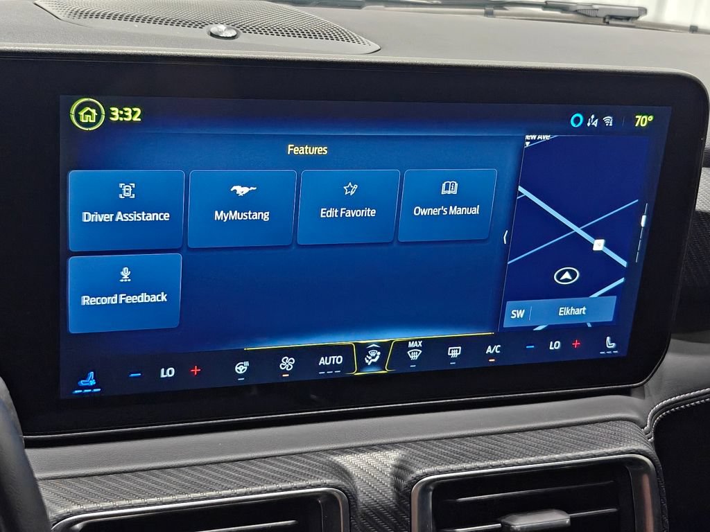 Used 2025 Ford Mustang Premium RWD image 37