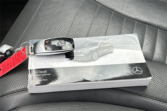 Used 2018 Mercedes-Benz S 560 Sedan image 10