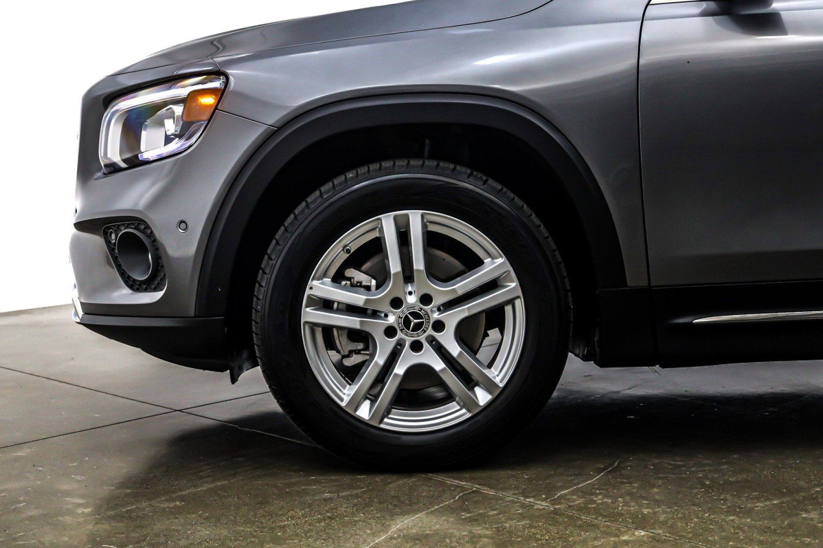 Used 2022 Mercedes-Benz GLB 250 4MATIC image 10