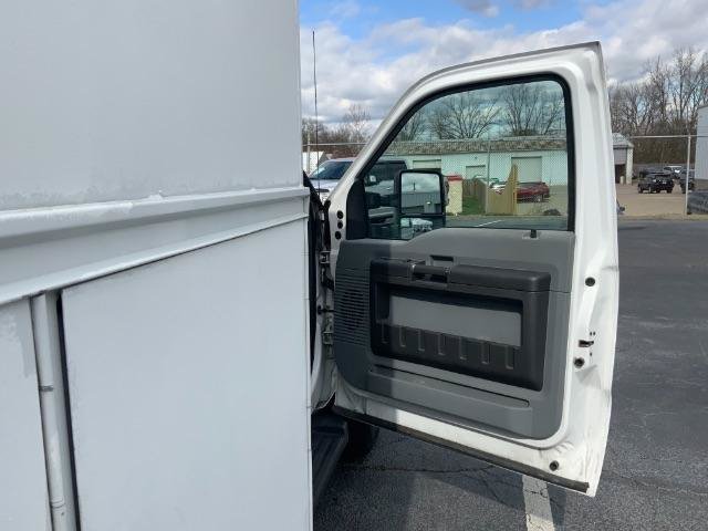 Used 2015 Ford F450 XL w/ Power Equipment Group RWD image 23