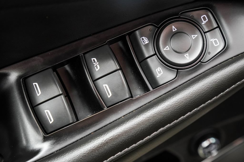Used 2023 Buick Enclave Avenir w/ Avenir Technology Package AWD/4WD image 47