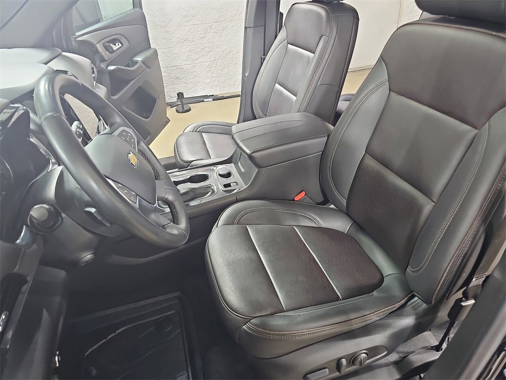 Certified 2023 Chevrolet Traverse High Country w/ LPO, Floor Liner Package image 21