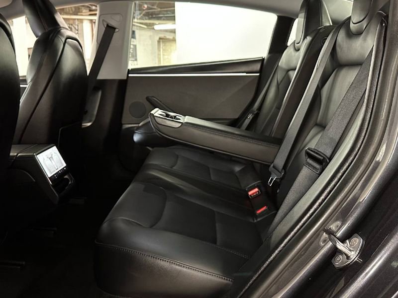 Used 2025 Tesla Model 3 Long Range RWD image 22