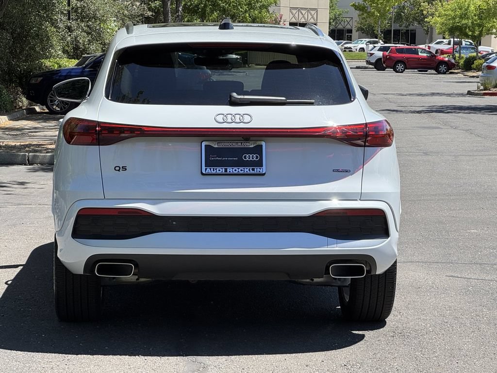 Used 2025 Audi Q5 Premium Plus w/ Premium Plus AWD/4WD image 6