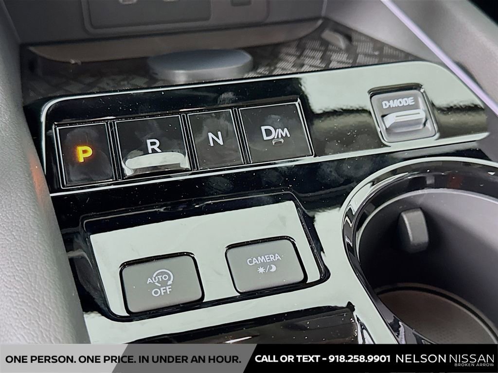New 2026 Nissan Murano Platinum AWD/4WD image 17