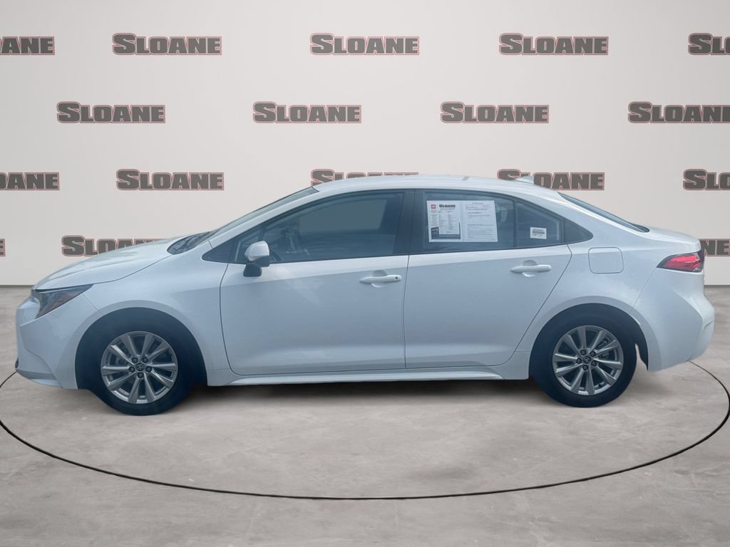 Used 2026 Toyota Corolla LE w/ LE Premium Package FWD image 2