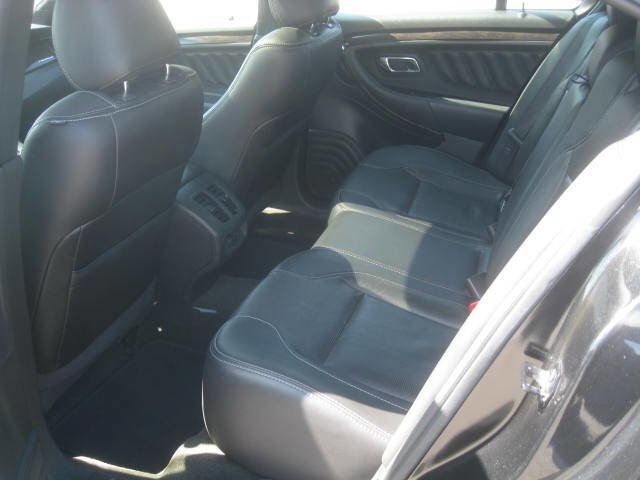 Used 2013 Ford Taurus Limited image 10