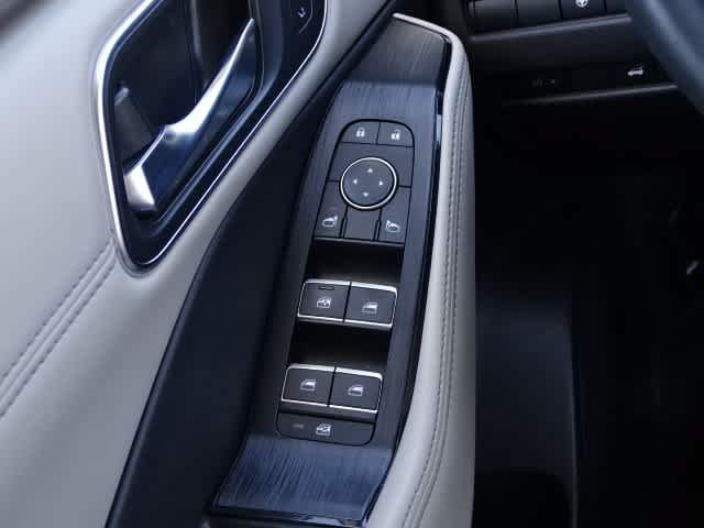 Used 2021 Nissan Rogue SL AWD/4WD image 38