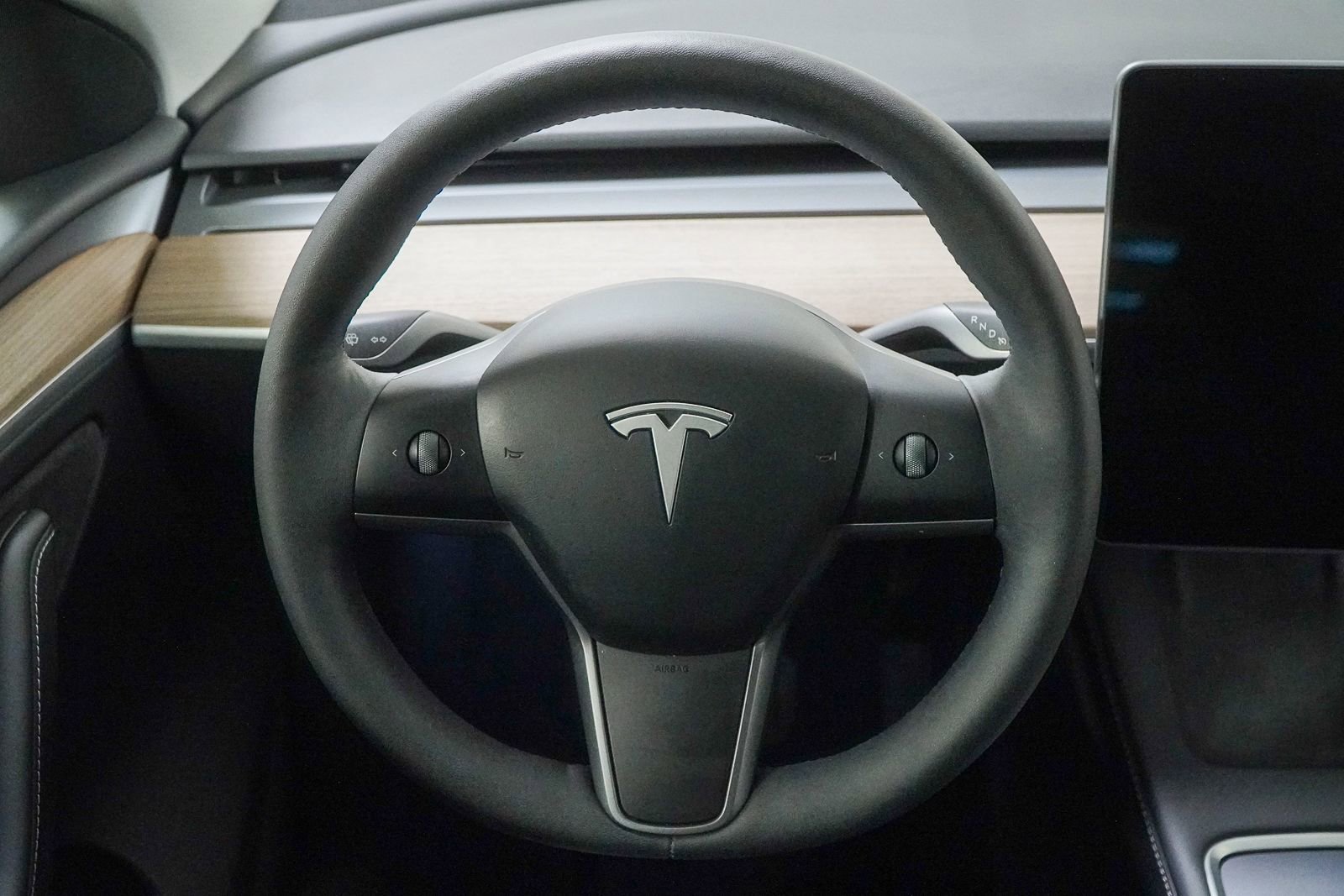 Used 2024 Tesla Model Y Long Range AWD/4WD image 27
