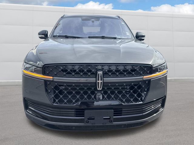 Used 2025 Lincoln Navigator Black Label AWD/4WD image 11
