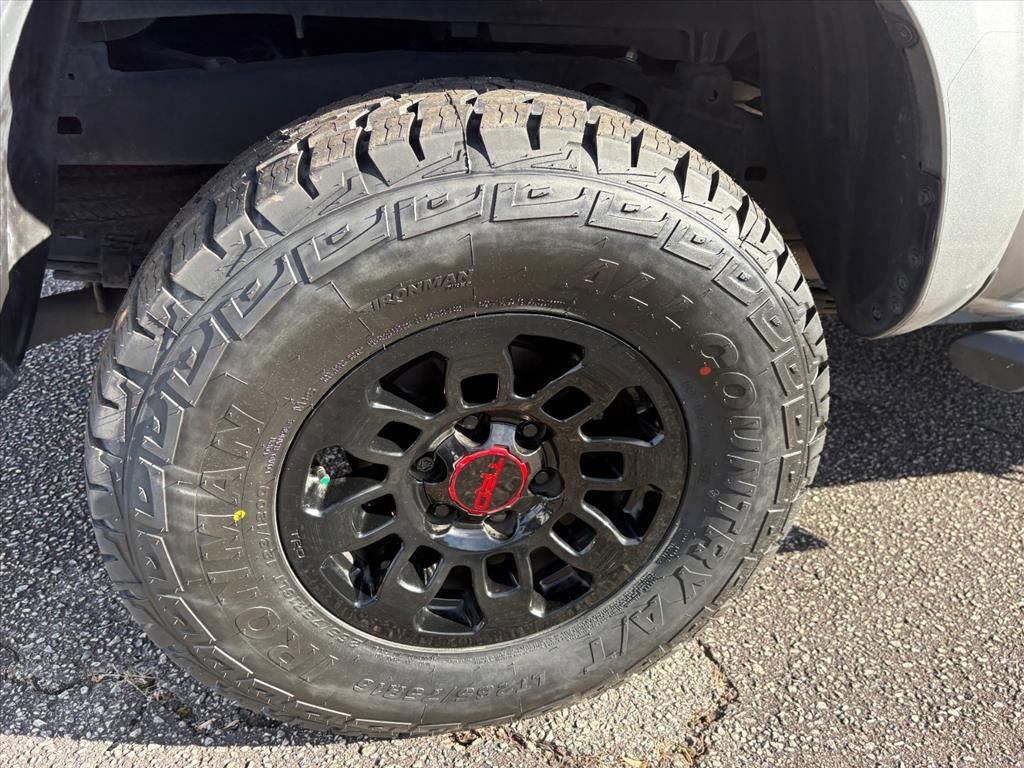 Used 2022 Toyota Tacoma SR image 24