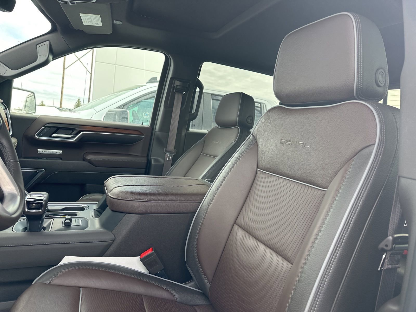 Used 2024 GMC Sierra 1500 Denali w/ Denali Reserve Package image 20