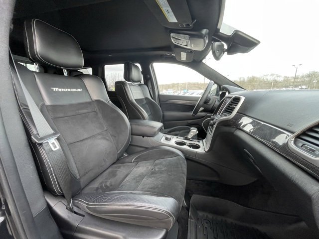Used 2018 Jeep Grand Cherokee Trackhawk w/ Trailer Tow Group IV image 31