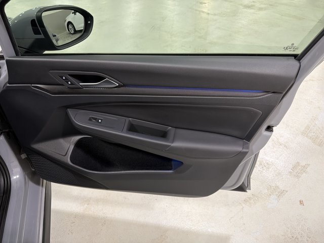 Certified 2022 Volkswagen GTI Autobahn FWD image 38