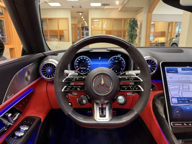 Used 2022 Mercedes-Benz SL 63 AMG 4MATIC image 14