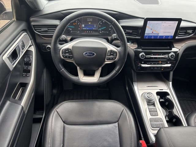 Used 2021 Ford Explorer Limited w/ Equipment Group 301A RWD image 19