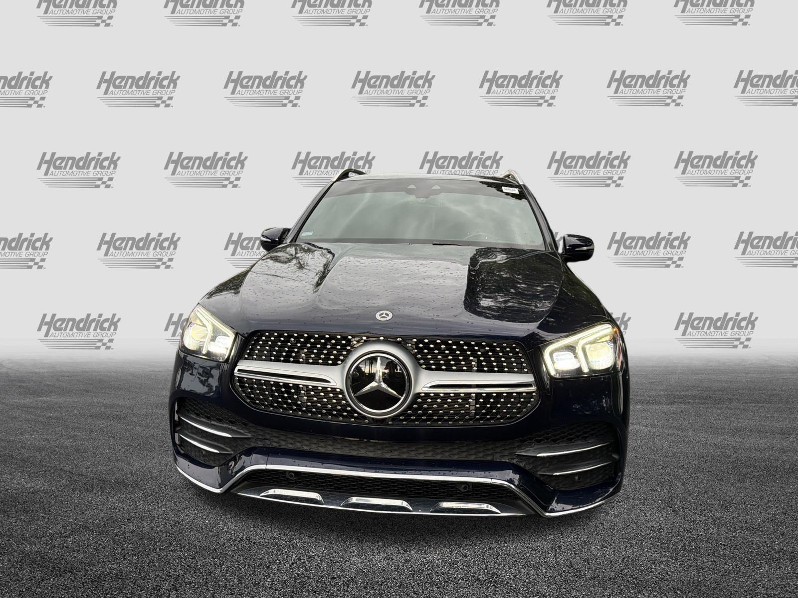Used 2021 Mercedes-Benz GLE 450 4MATIC image 3