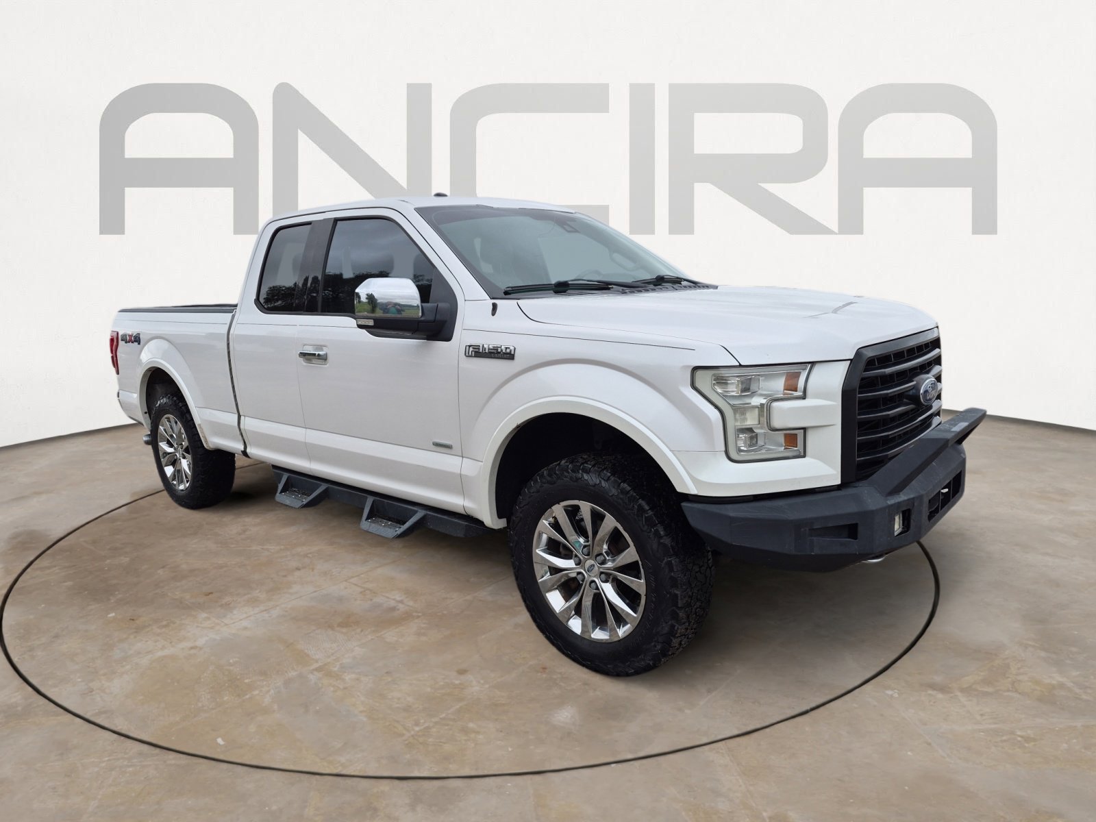 Used 2015 Ford F150 Lariat w/ Equipment Group 502A Luxury AWD/4WD image 4