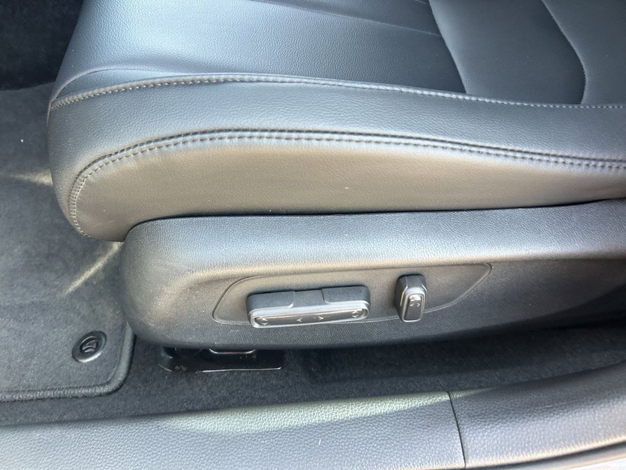 Certified 2026 Acura Integra FWD image 28