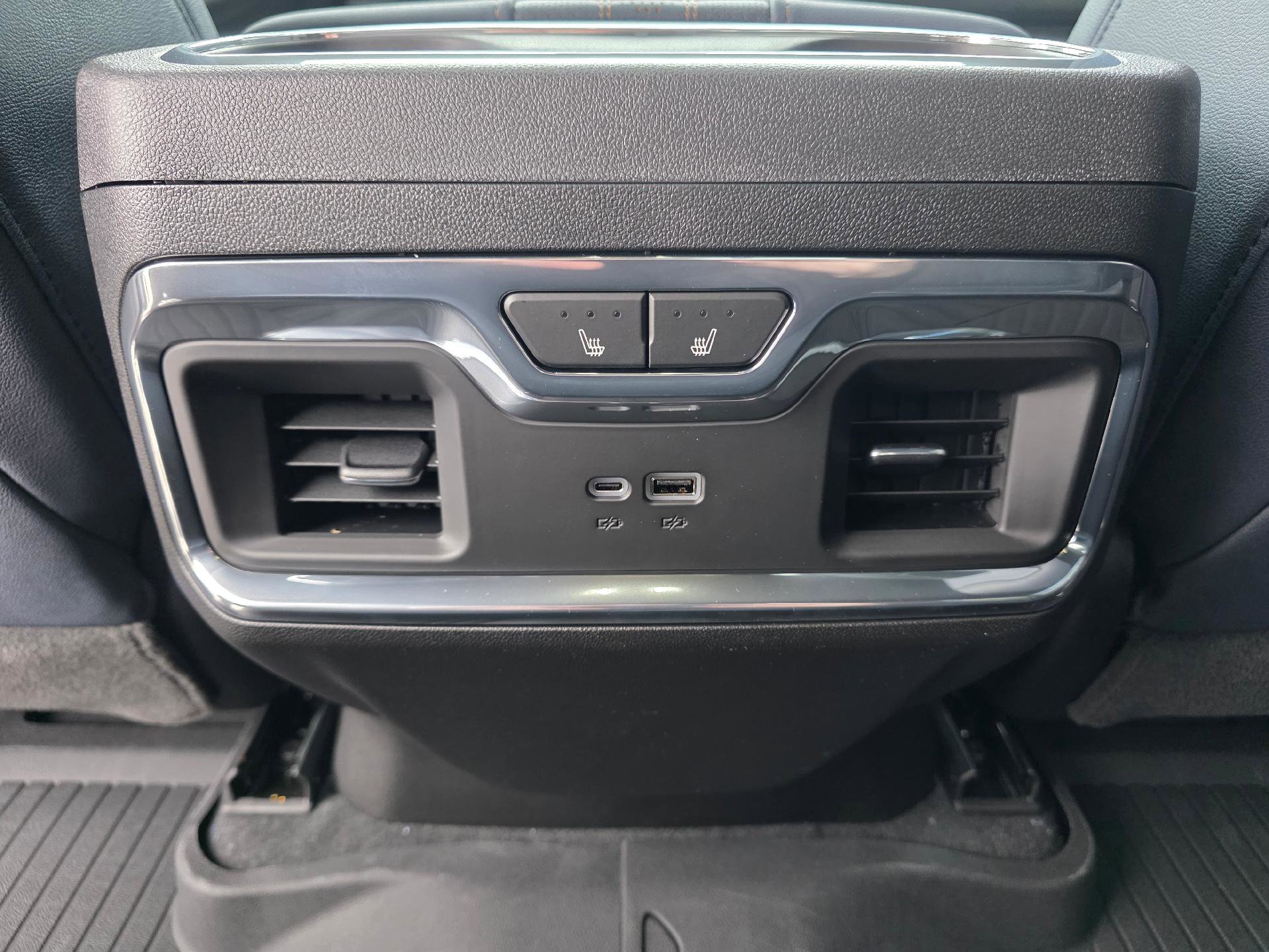 New 2026 Chevrolet Silverado 1500 High Country w/ Technology Package image 26