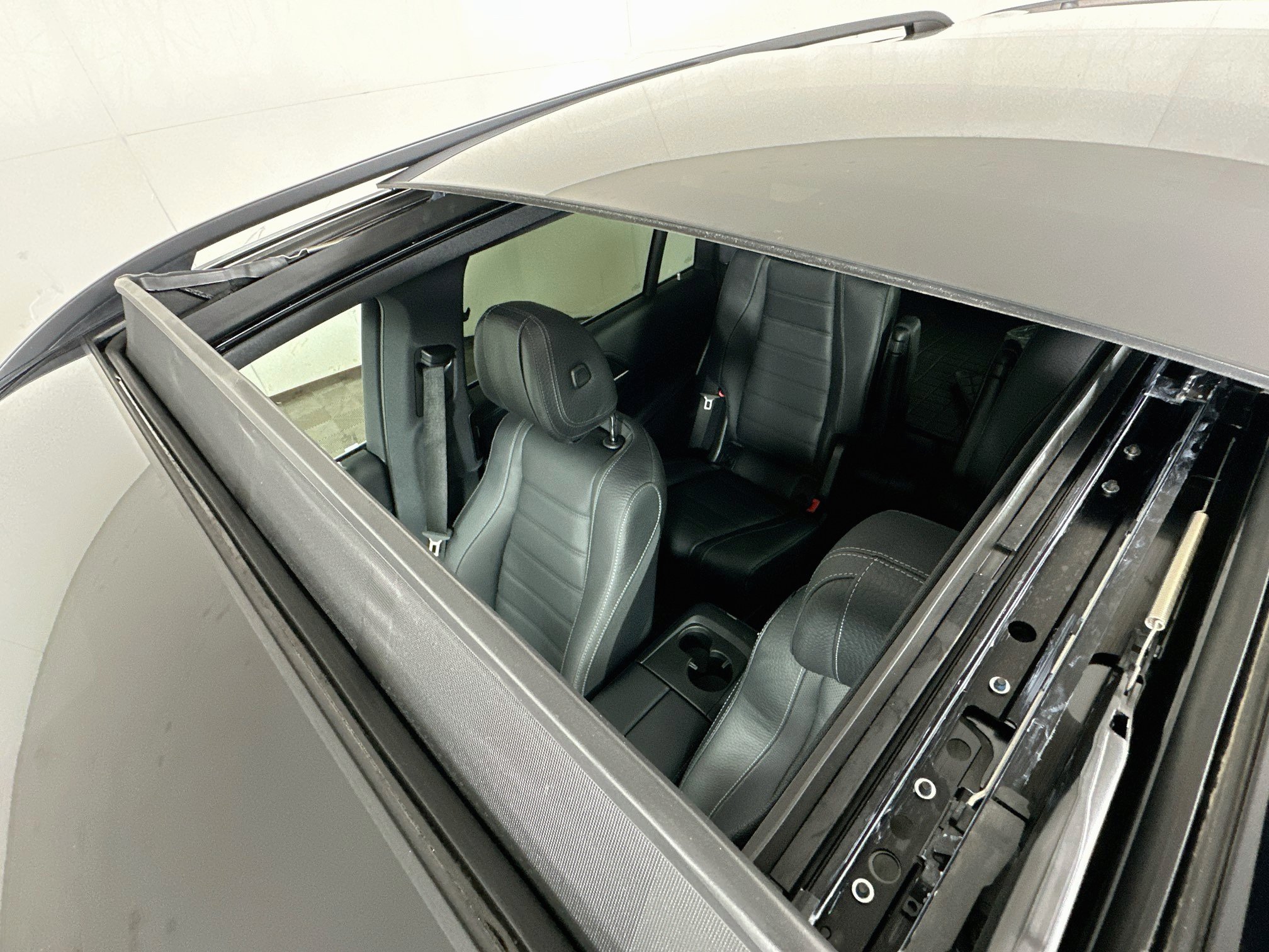Used 2025 Mercedes-Benz GLS 580 4MATIC image 22