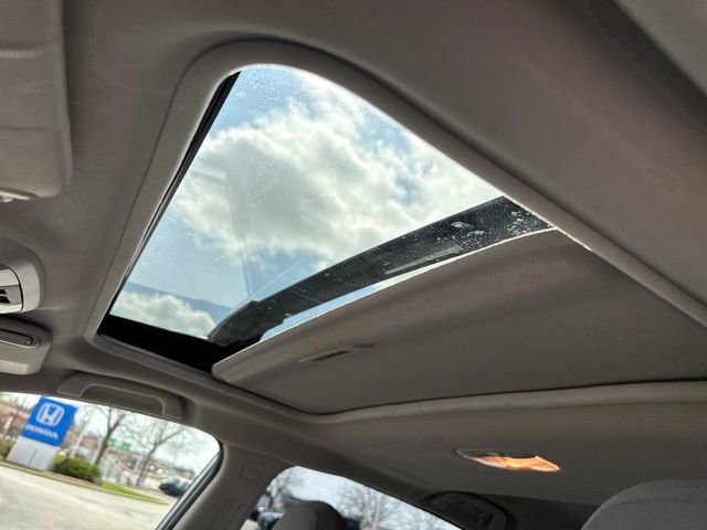 Used 2021 Subaru Crosstrek 2.0i Premium w/ Moonroof Package image 16