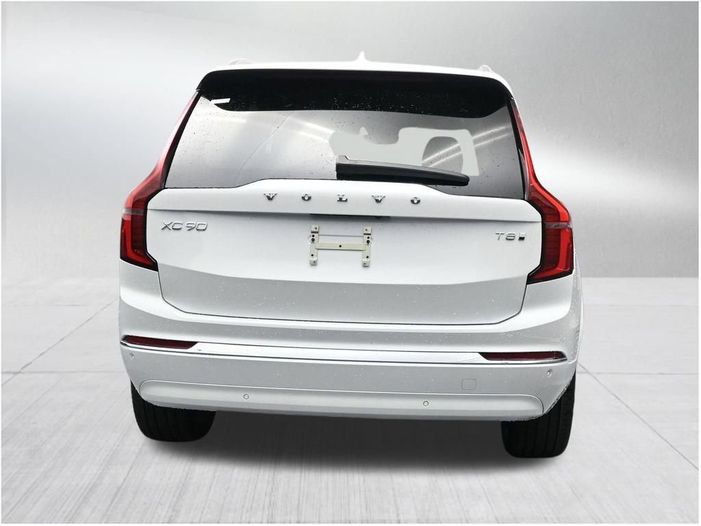 New 2026 Volvo XC90 T8 Plus w/ Protection Package Premier AWD/4WD image 4