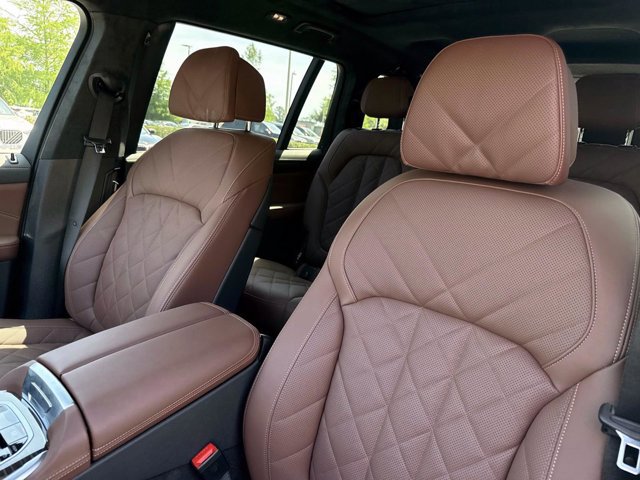 Certified 2026 BMW X7 xDrive40i AWD/4WD image 22